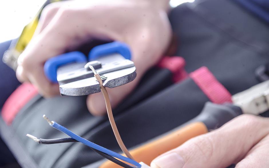 électricien cableur Fosses